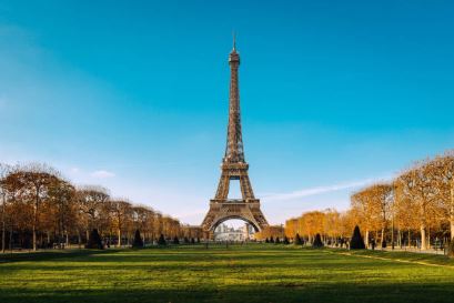 Eiffel Tower – Paris